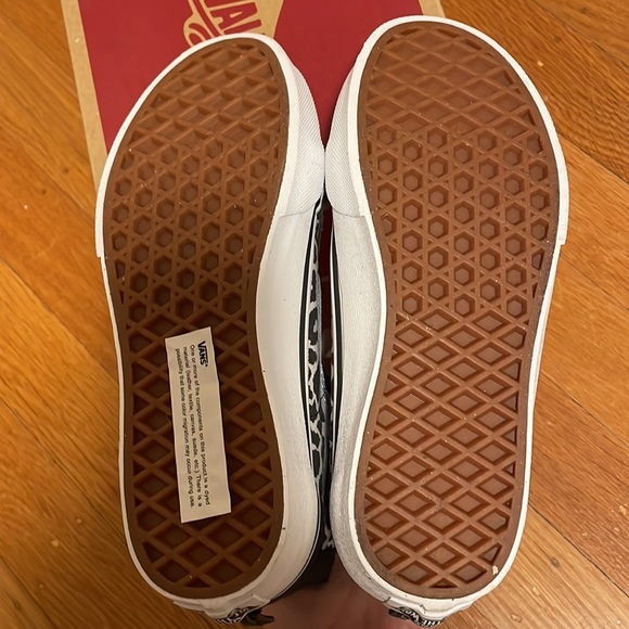 NEW Vans Sk8-Hi Zip Snow Leopard - Picture 4 of 5